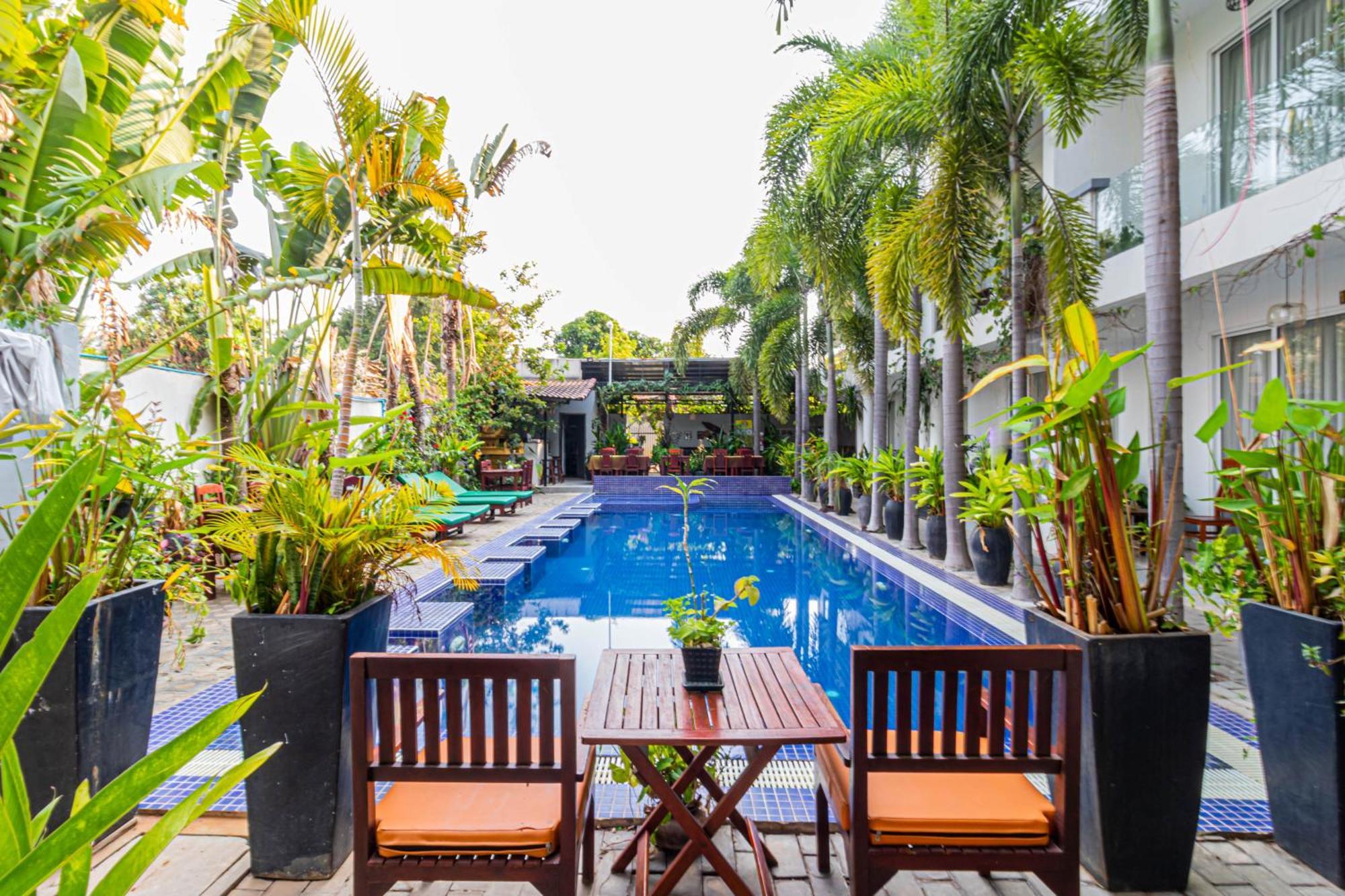 Golden Siem Reap Hotel Buitenkant foto