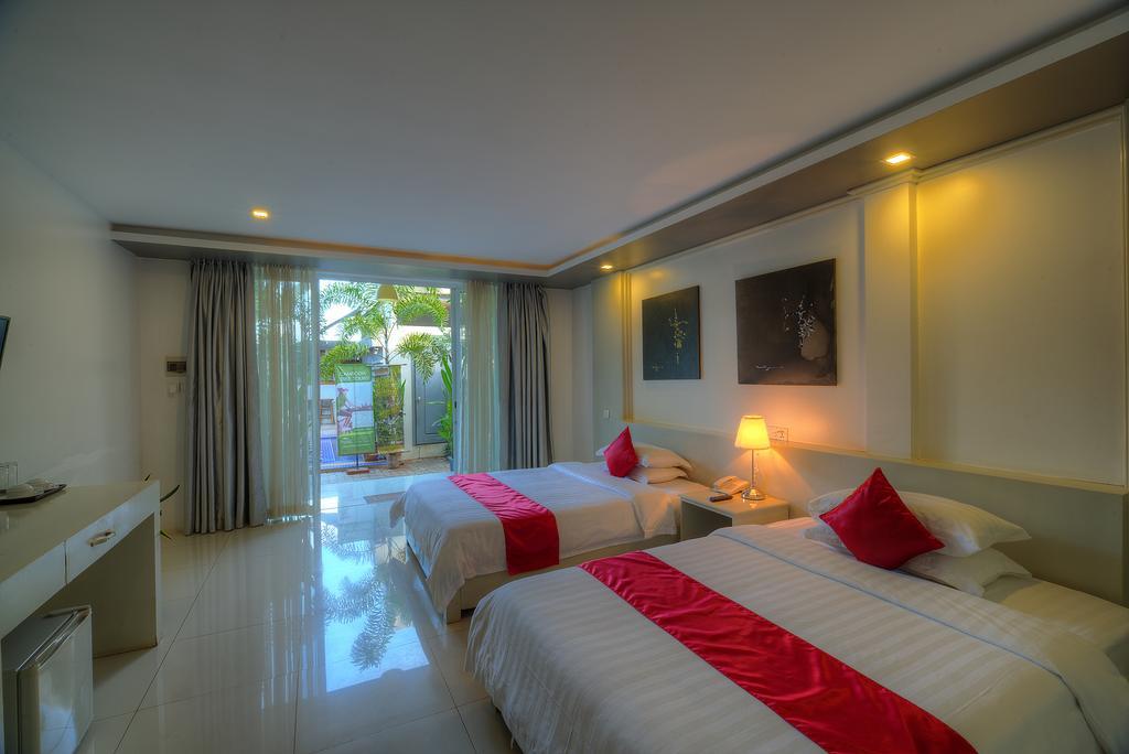 Golden Siem Reap Hotel Buitenkant foto