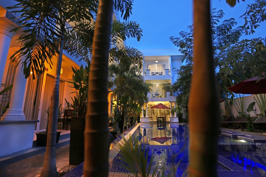 Golden Siem Reap Hotel Buitenkant foto