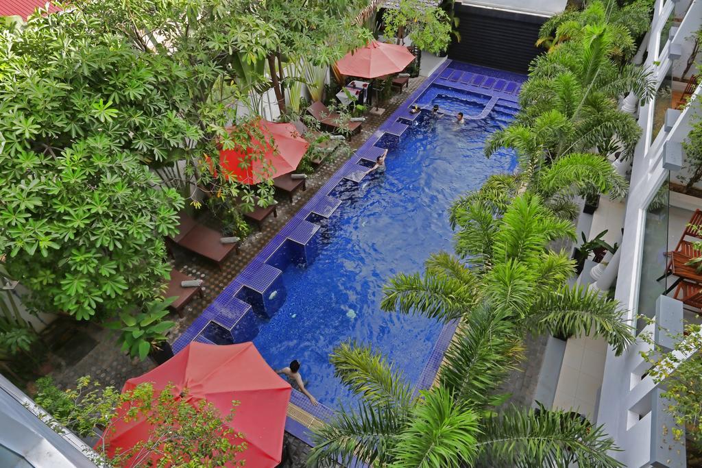 Golden Siem Reap Hotel Buitenkant foto