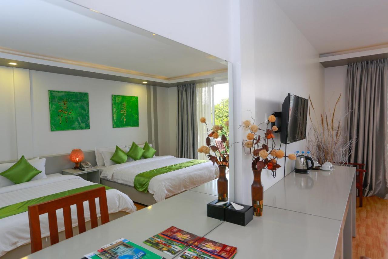 Golden Siem Reap Hotel Buitenkant foto