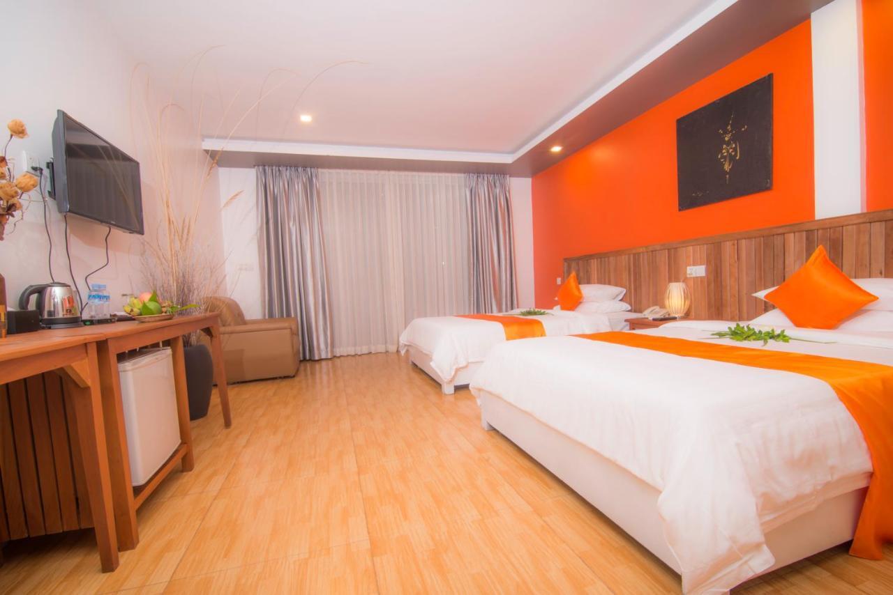 Golden Siem Reap Hotel Buitenkant foto