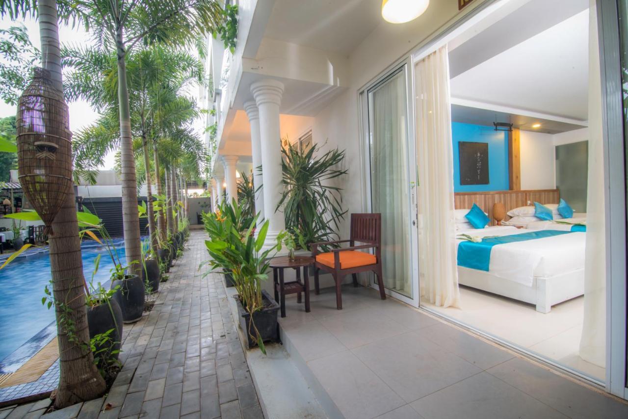 Golden Siem Reap Hotel Buitenkant foto
