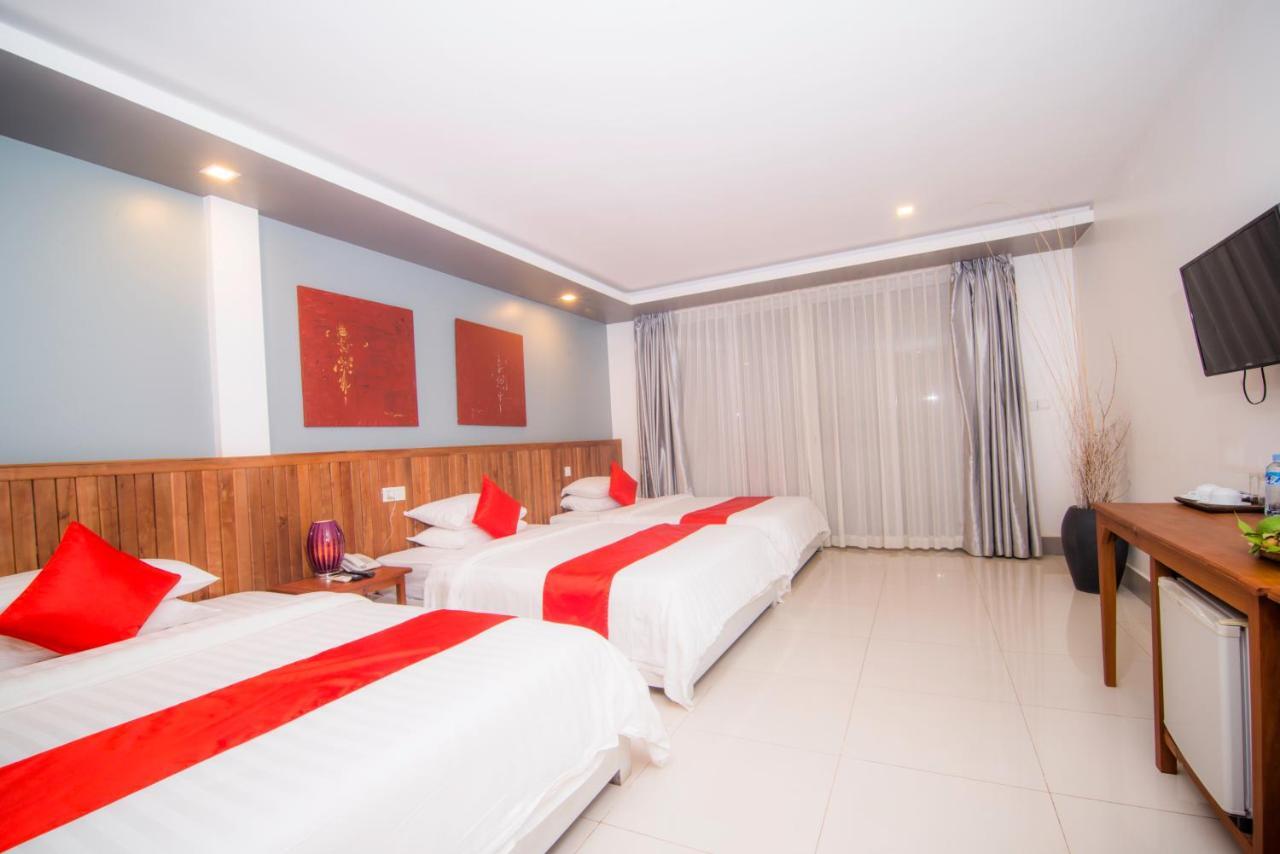 Golden Siem Reap Hotel Buitenkant foto